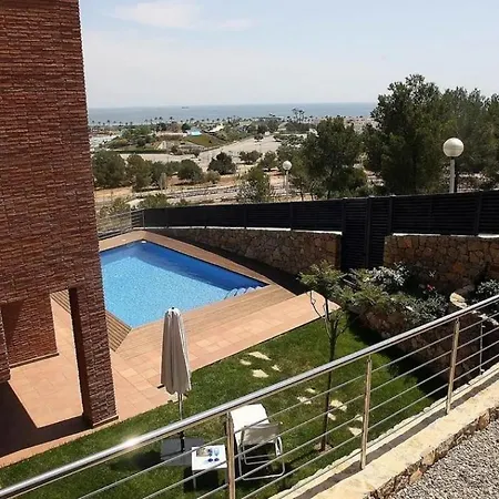 Holiday home Chalet En La Urbanizacion Mirador De *